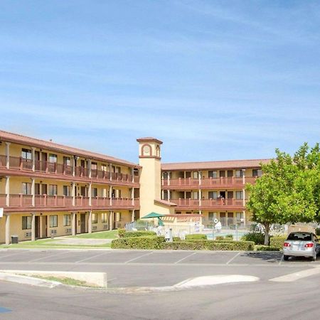 Quality Inn San Bernardino Eksteriør bilde