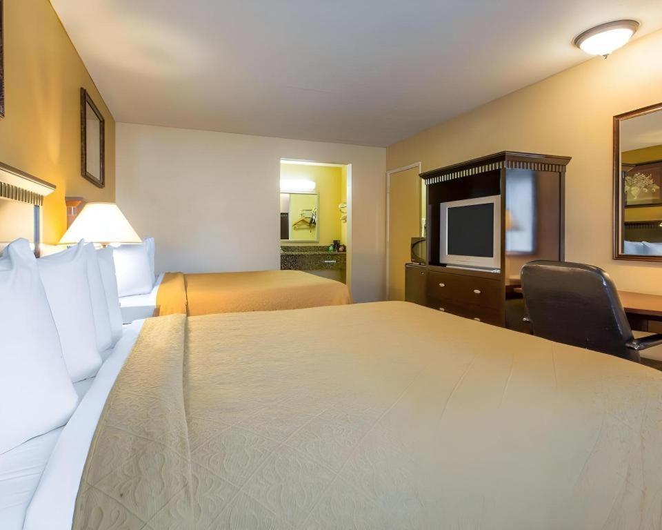 Quality Inn San Bernardino Eksteriør bilde
