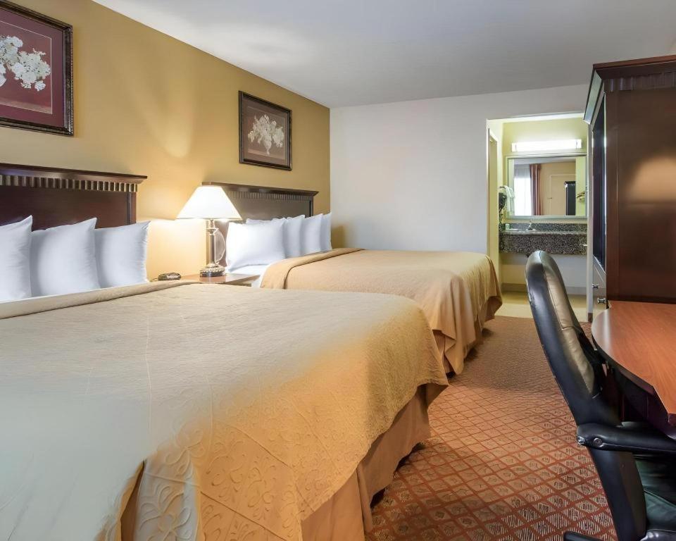 Quality Inn San Bernardino Eksteriør bilde