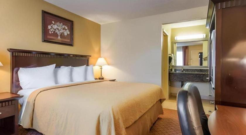 Quality Inn San Bernardino Eksteriør bilde