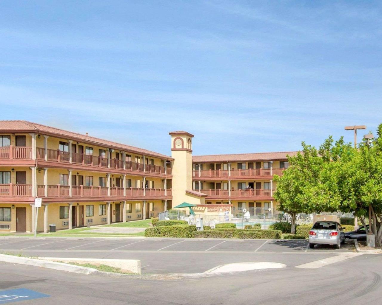 Quality Inn San Bernardino Eksteriør bilde